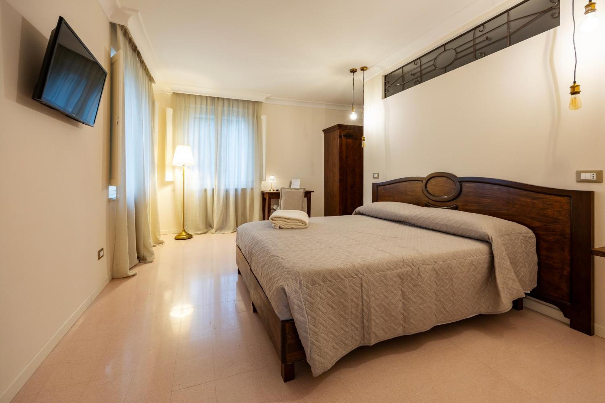 Palazzo Gessi Room And Breakfast Borghi Exterior foto